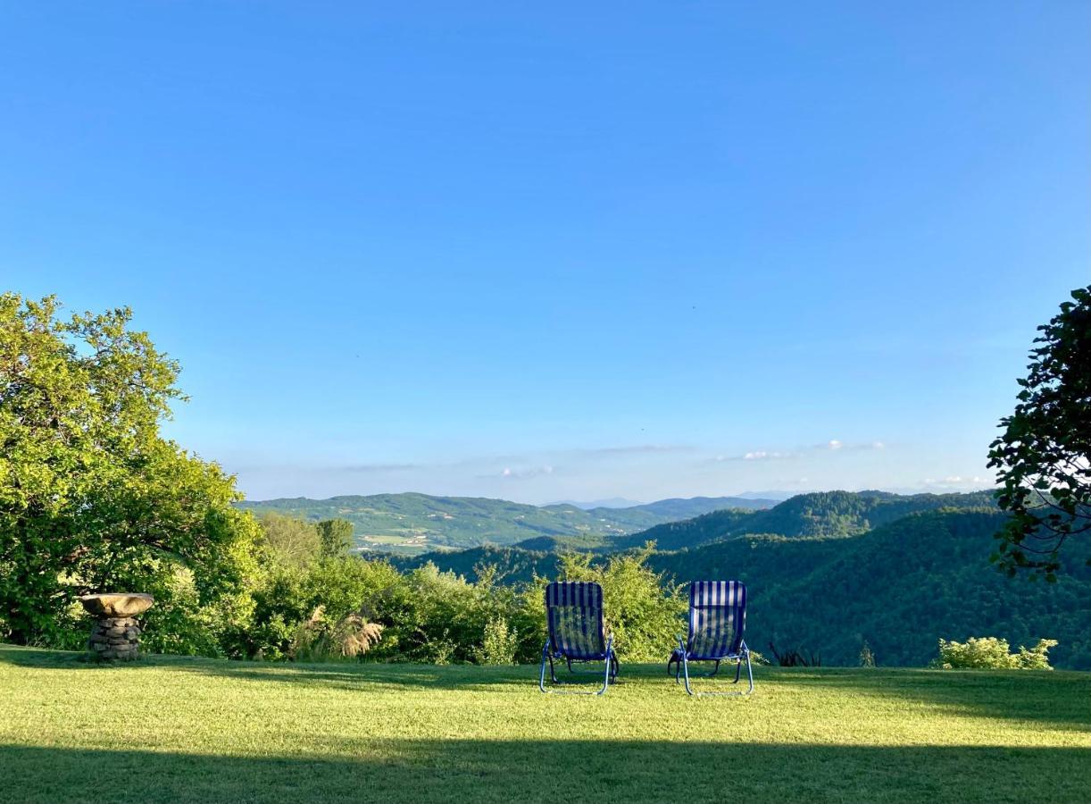 망고 Casa Langa Di Lola B&B 외부 사진