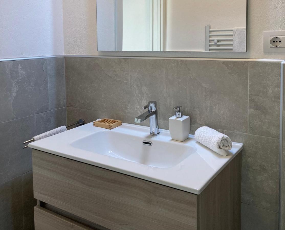 망고 Casa Langa Di Lola B&B 외부 사진