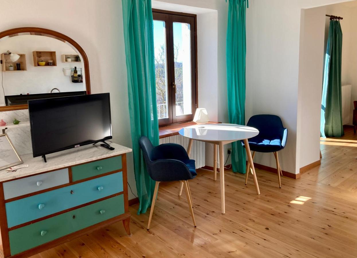 망고 Casa Langa Di Lola B&B 외부 사진